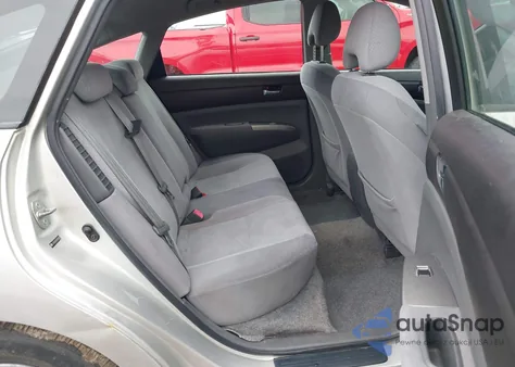 2005 Toyota Prius from USA, damaged, VIN JTDKB20U753083482